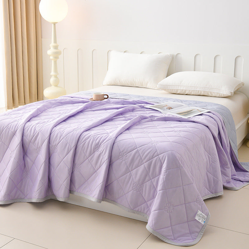 HKM-405523 Lightweight Cool Silk Summer Quilt for Air-Conditioned Rooms - Various Sizes Available