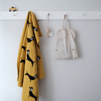 HKM-410131 Cotton Animal Pattern Knitted Blanket for Kids' Room - Multiple Sizes Available