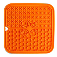 HKM-411155 Silicone Pet Licking Pad and Food Mat with Scraper, 200mm x 200mm