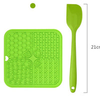 HKM-411155 Silicone Pet Licking Pad and Food Mat with Scraper, 200mm x 200mm