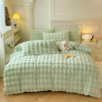 HKM-420179 Dehaired Angora Milk Fiber Thickened 4-Piece Bedding Set with Duvet Cover and Sheets