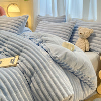 HKM-420179 Dehaired Angora Milk Fiber Thickened 4-Piece Bedding Set with Duvet Cover and Sheets