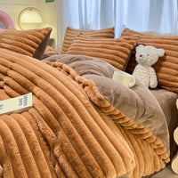 HKM-420179 Dehaired Angora Milk Fiber Thickened 4-Piece Bedding Set with Duvet Cover and Sheets