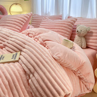 HKM-420179 Dehaired Angora Milk Fiber Thickened 4-Piece Bedding Set with Duvet Cover and Sheets
