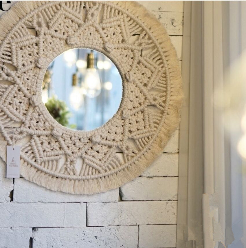 KTX-420883 European Style Circular Makeup Mirror Tapestry for Home Decoration - 35cm Diameter