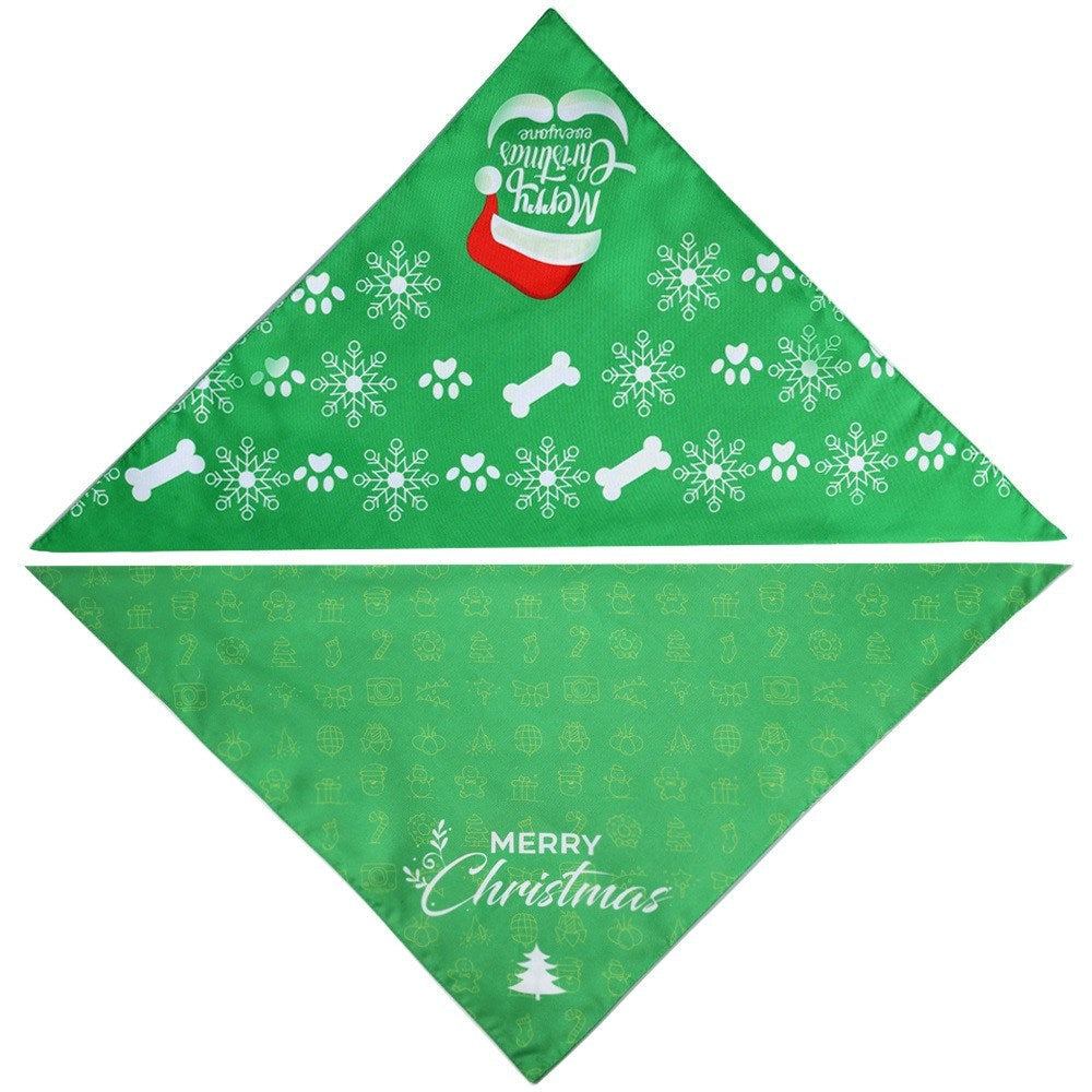 HKM-426643 Triangle Pet Towel for Dogs - Reversible Designs in Red Deer, Snowman, and Green Bottoms, Polyester Material