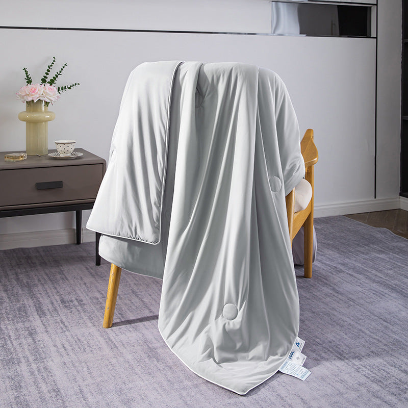 HKM-431699 Summer Lightweight Machine Washable Quilt with Cool Fiber and Airable Cover