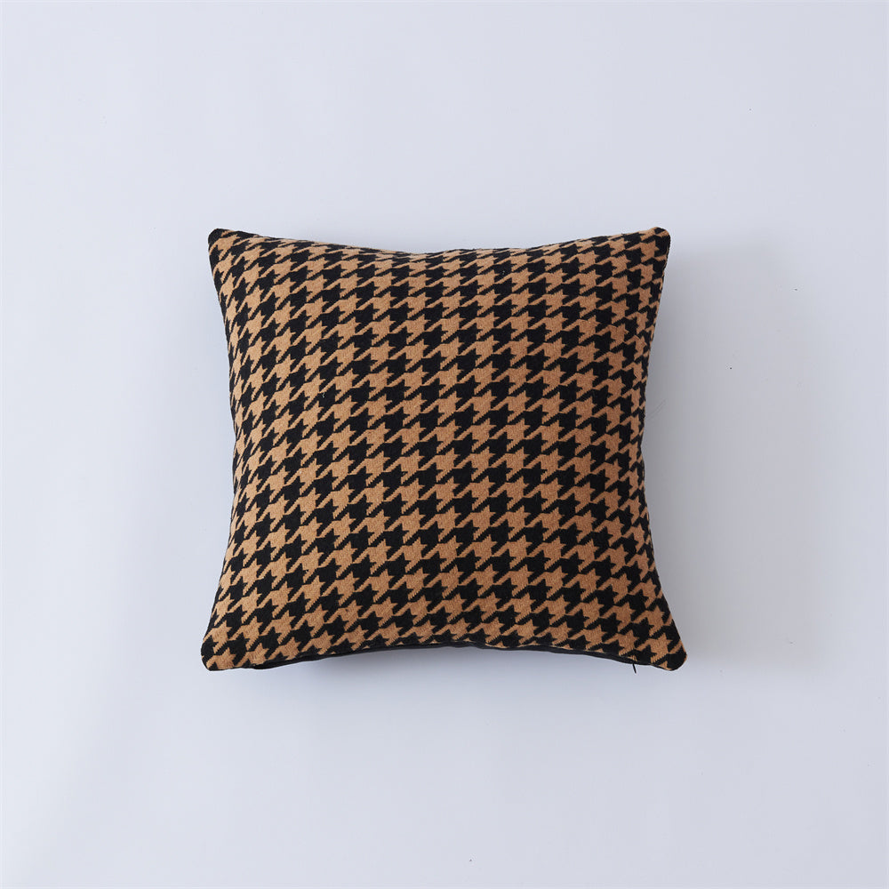 HKM-431827 Black and White Checkerboard Pillowcase in Soft Imitation Lamb Wool, Available in Multiple Sizes