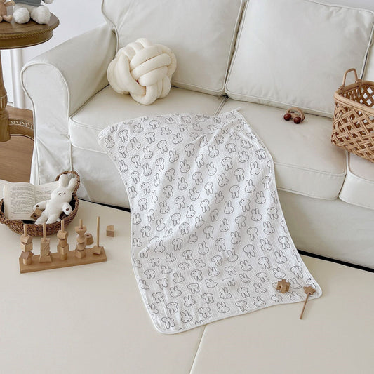 HKM-431955 Cotton Baby Bath Towel - Soft and Durable for All Seasons, Various Cartoon Patterns Available