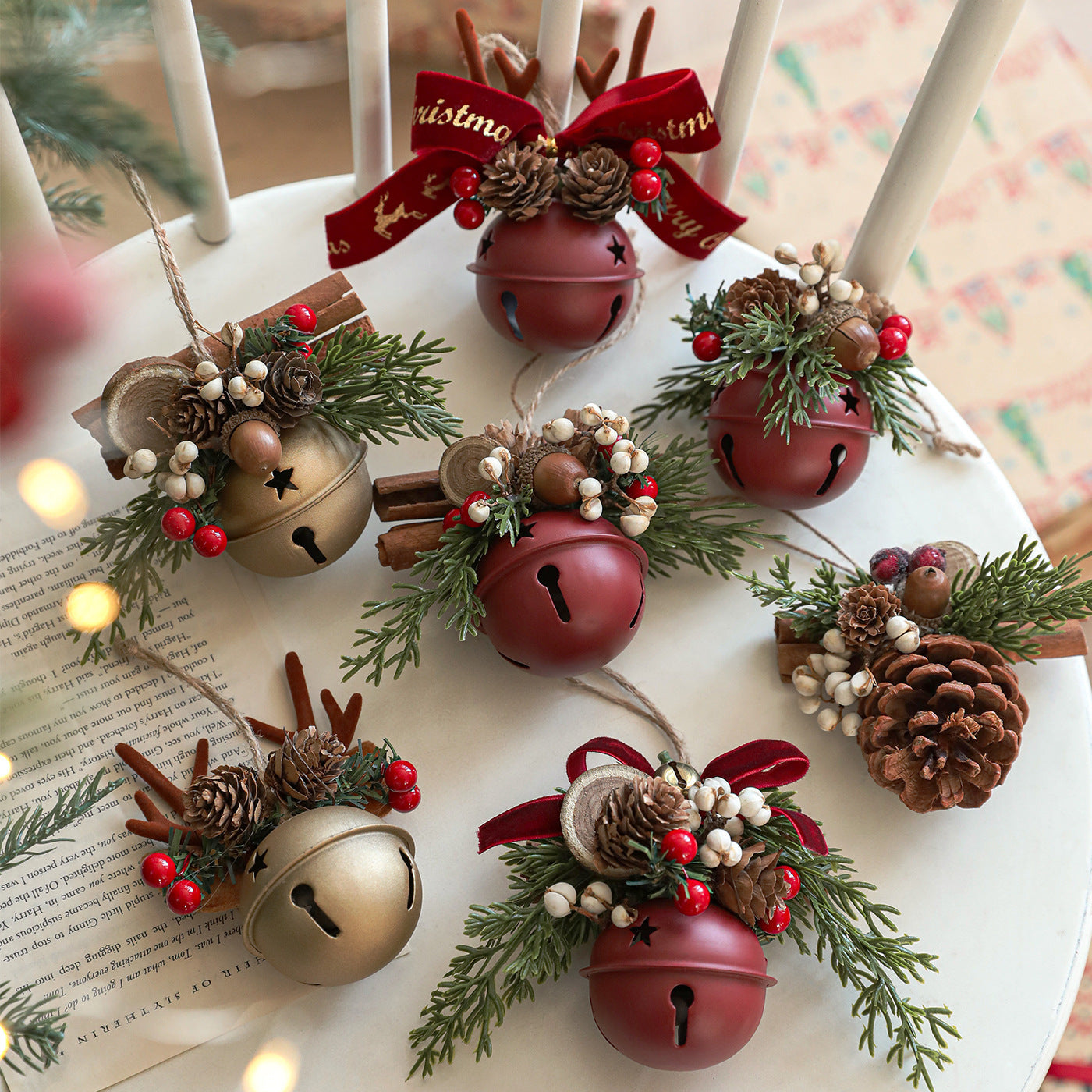 HKM-435795 Jingling Bell Antlers with Bowknot and Pine Cone Mixed Pendant for Festive Window Displays