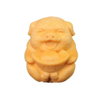 HKM-437075 Cute Solid Bamboo Pig Carving Ornament for Gifts and Decor
