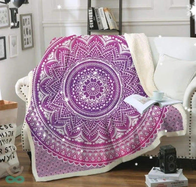 HKM-437523 Double-Thick Square Polyester Blanket for Spring and Autumn Comfort