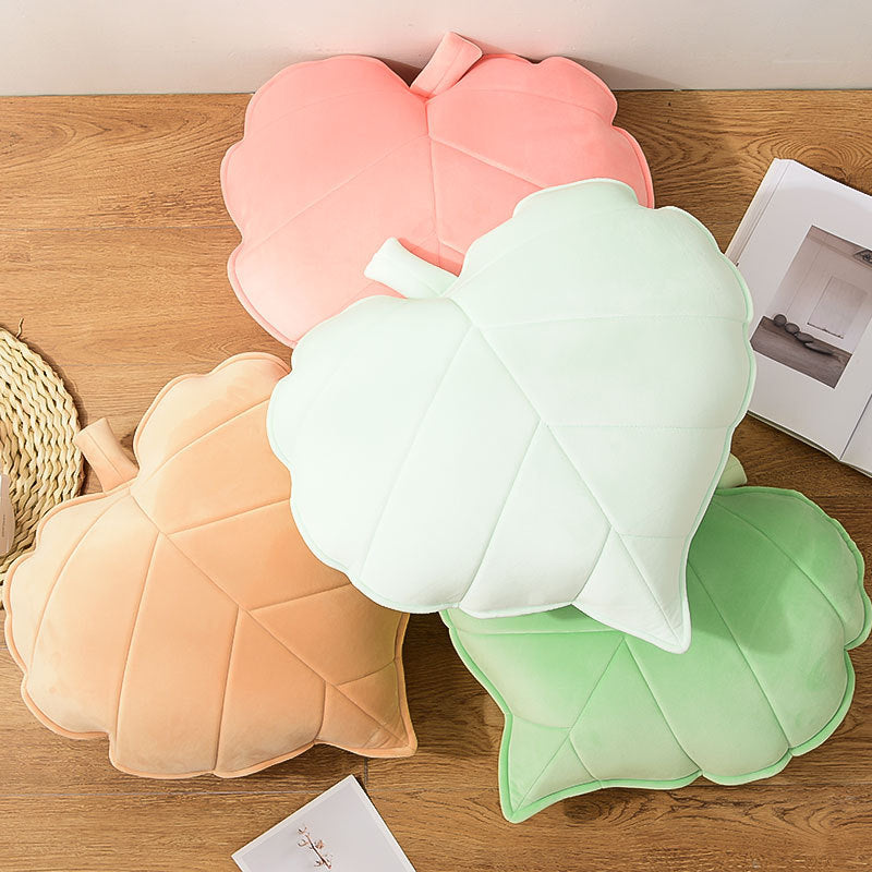 HKM-441875 3D Leaf Shape Sofa Bed Throw Cushion for Kids Room and Outdoor Use