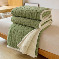 HKM-442899 Solid Color Thickened Flannel Blanket for All Seasons - Available in Two Sizes