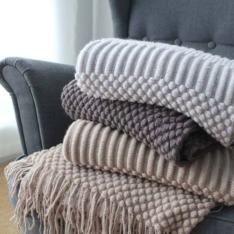 HKM-444819 Cozy Polyester Fiber Nap Blanket - 127 x 170 cm Perfect for Relaxation