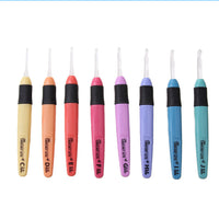 HKM-446035 LED Crochet Hooks Set - 8pcs Multicolor Knitting Needles with Clear Size Markings and Ergonomic Handles