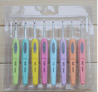 HKM-446035 LED Crochet Hooks Set - 8pcs Multicolor Knitting Needles with Clear Size Markings and Ergonomic Handles