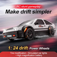 HKM-447187 Remote Control 1/24 Scale Four Wheel Drive Drift Car with Lights - Perfect Gift for Kids