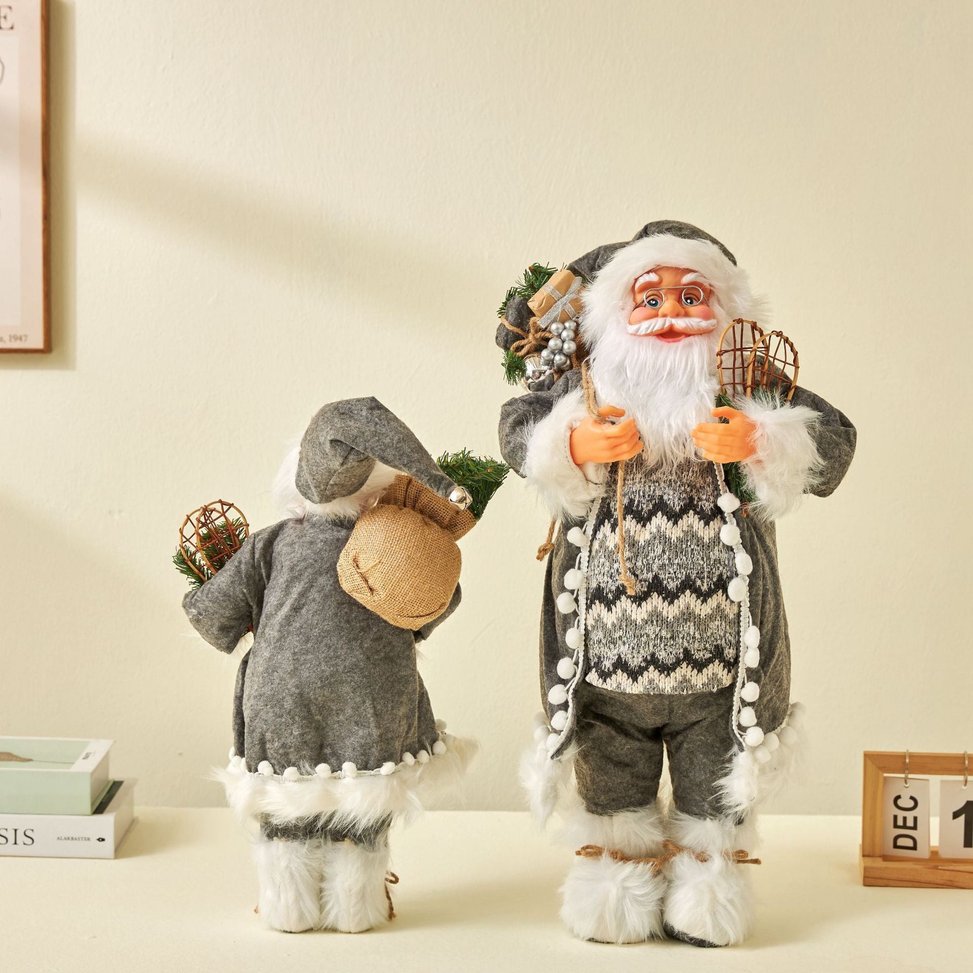 HKM-449619 Festive Striped Santa Claus Ornaments in Nordic Style - Silver Rudolf Doll for Christmas Decorations