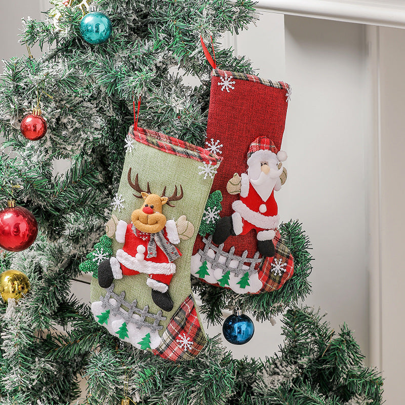 HKM-450259 Linen Christmas Tree Gift Bags in Elderly, Snowman, Deer, and Bear Designs