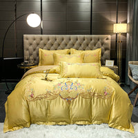 HKM-450643 Four-Piece Long-Staple Cotton Bedding Set with Geometric Pattern