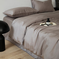 HKM-451795 Light Luxury Solid Color Summer Bedding Set - 4-Piece Duvet Cover, Flat Sheet, and Pillowcases in Lyocell Fiber, Satin Weave