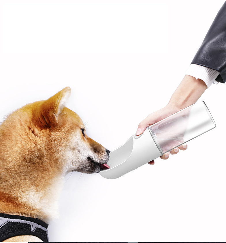 HKM-453715 Pet Accompanying Cups Go Out Dog Walking Portable Water Bottle Outdoor Drinking Feeding Dog Dog Waterer Supplies