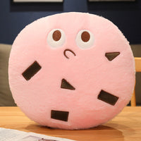 HKM-456211 Cookie Biscuit Plush Pillow and Blanket Set – Soft Polyester Fiber Cushion in Light Brown, Dark Brown, and Pink