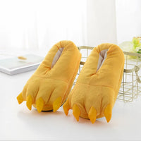 HKM-457235 Cozy Plush Dinosaur Claw Slippers for All Ages - Non-Slip Fuzzy Comfort
