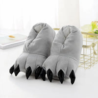 HKM-457235 Cozy Plush Dinosaur Claw Slippers for All Ages - Non-Slip Fuzzy Comfort