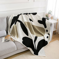 HKM-457875 Light Luxury Floral Plant Pattern Office Blanket - Available in Multiple Sizes for All Seasons