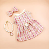 HKM-458003 Stylish Pink Pearl Collar Pet Clothing Set with Floral Headdress for Dogs and Cats