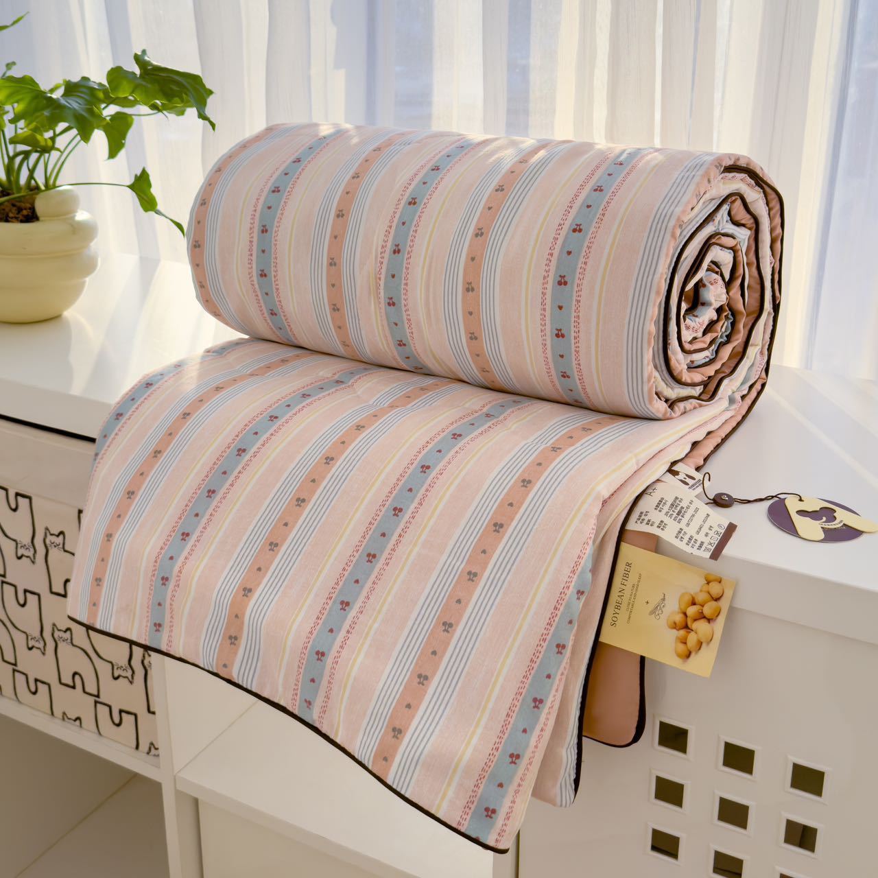 HKM-459539 Soft Double-Layer Soybean Fiber Cartoon Blanket for Children and Parents - Multiple Sizes Available