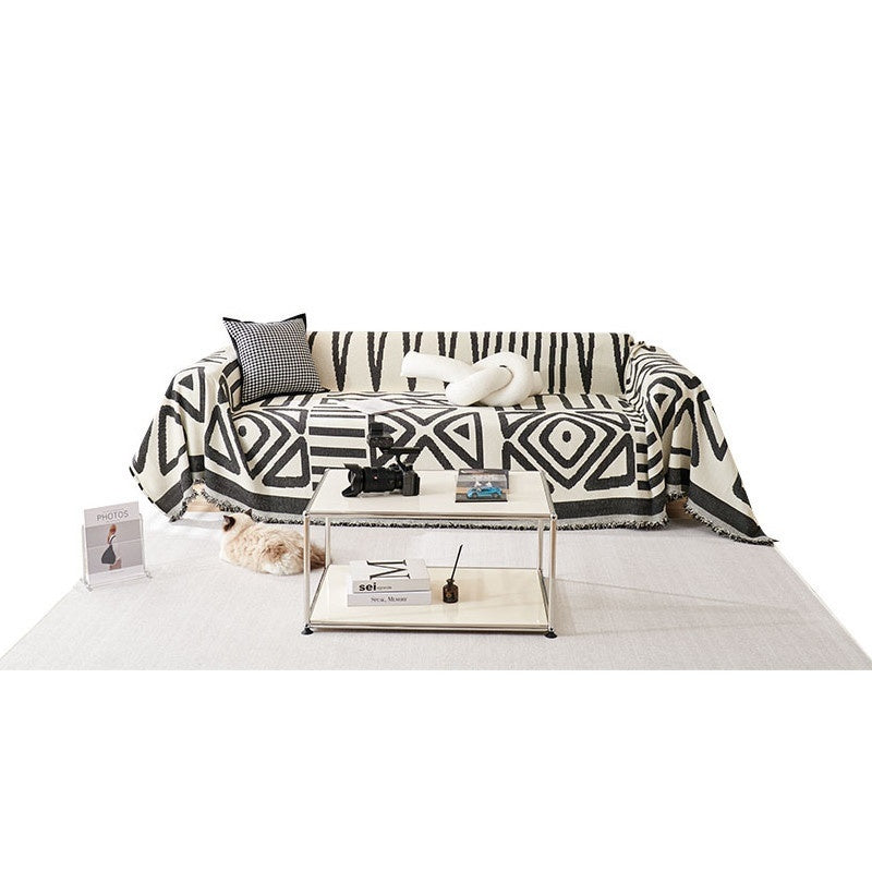 HKM-464211 Bohemian Geometric Pattern Polyester Sofa Cover Towel – Dustproof & Universal Fit for All Seasons