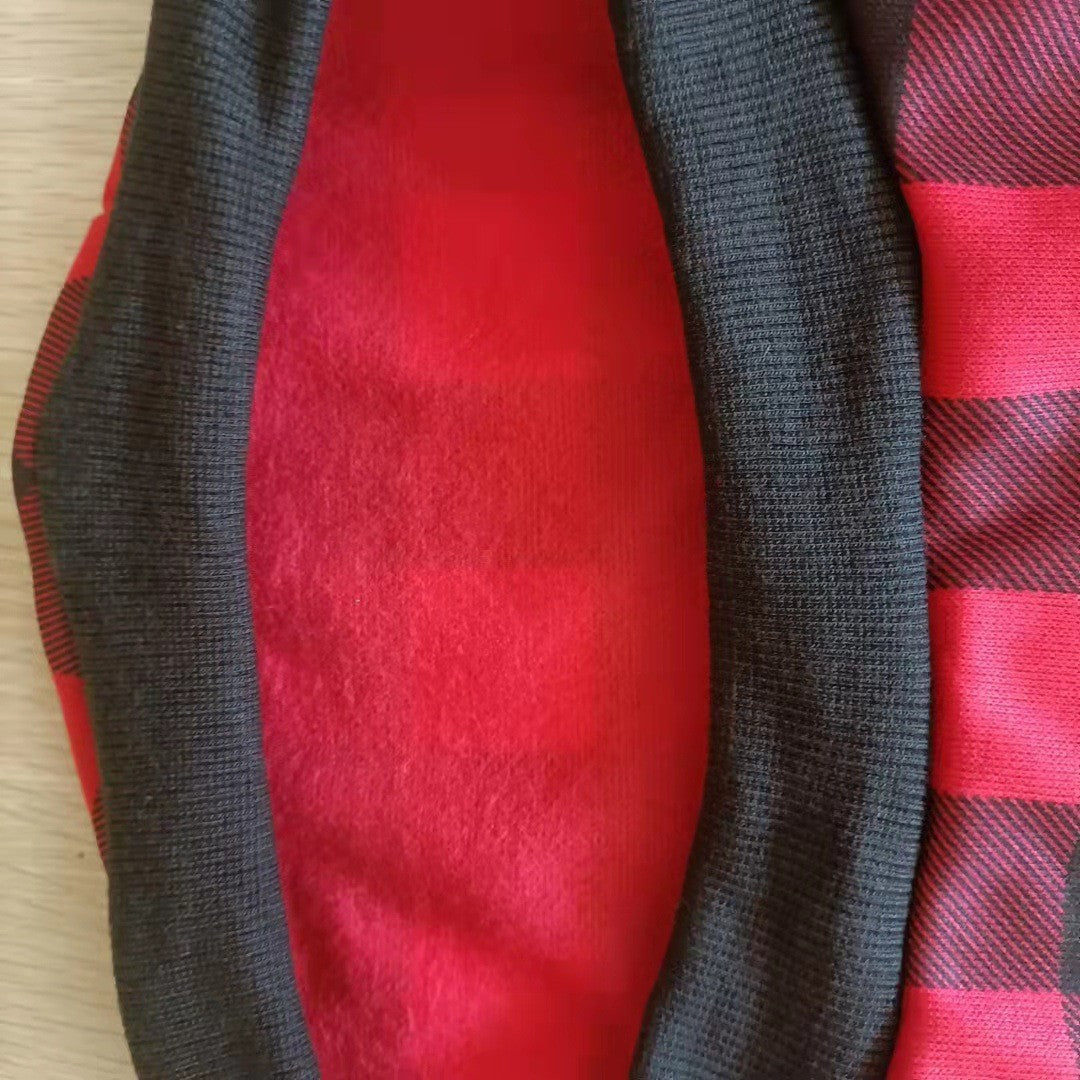 HKM-464723 Thickened Christmas Dog Clothes in Black and Red Plaid - Cozy Apparel for Small to Large Dogs