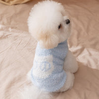 HKM-468243 Cozy Owl Pattern Pet Sweater for Cats and Small Dogs - Soft Pullover for Winter Warmth