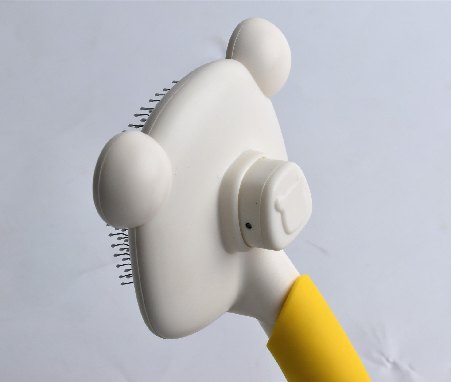 HKM-470995 Pet Floating Comb Brush for Dogs - Yellow and Blue ABS Hair Removal Tool