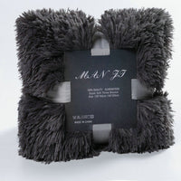 HKM-472979 Double-Layer Plush Blanket with Velvet Touch for Versatile Use and Comfort