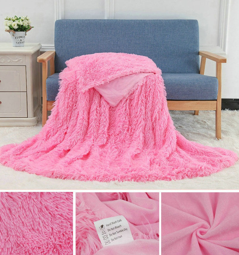 KTX-472979 Double-Layer Plush Blanket with Velvet Touch for Versatile Use and Comfort