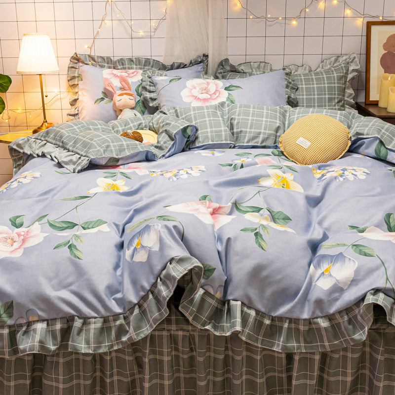 HKM-473363 Sunflower Pattern Polyester Twill Quilt Cover Set with Pillowcases and Bedskirt Options
