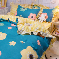 HKM-473363 Sunflower Pattern Polyester Twill Quilt Cover Set with Pillowcases and Bedskirt Options