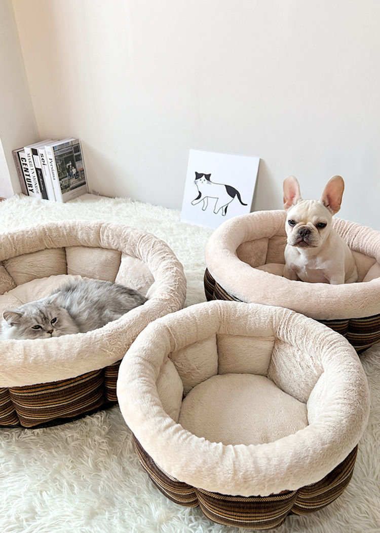 HKM-475795 Indoor Semi-Closed Pet Bed in Striped Linen with Multiple Size Options