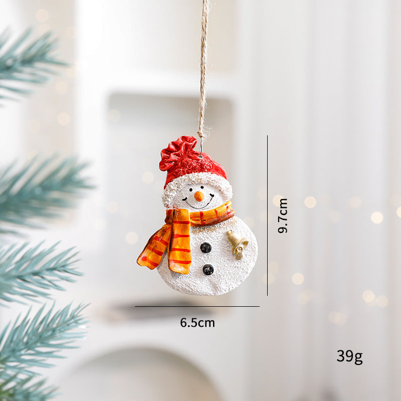 HKM-479251 Charming Resin Christmas Pendant - Elderly Snowman & Gingerbread Man Characters
