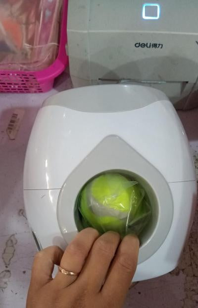 HKM-481619 Interactive Smart Pet Feeder and Reward Machine with Tennis Balls for Dogs and Cats