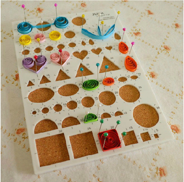 HKM-481939 Quilling Craft Kit with 24 Colors of Fine Paper, Tools, and Graphics Template