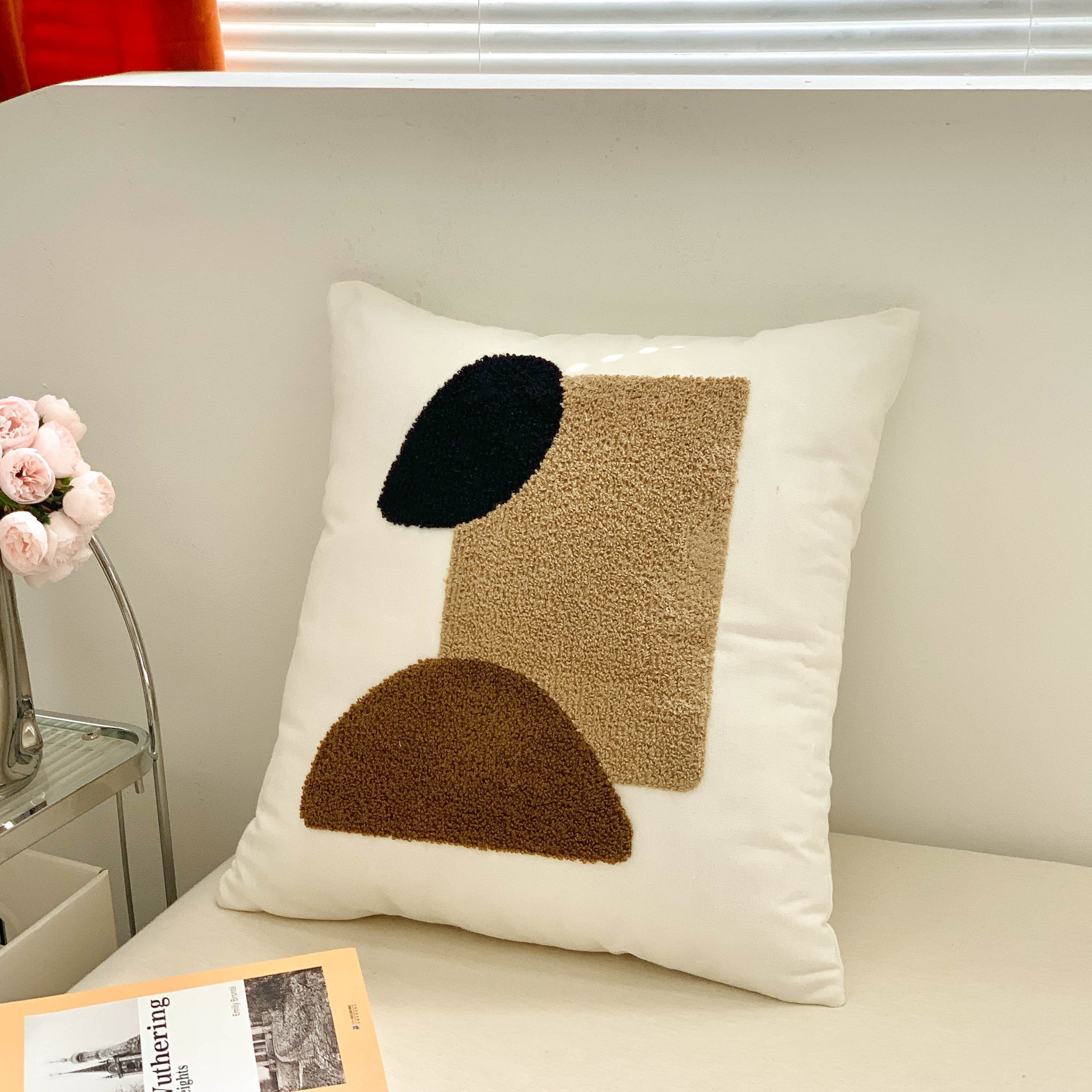 HKM-485523 Brown Floral Embroidered Cream Decorative Pillowcase - Modern Style 45x45 cm