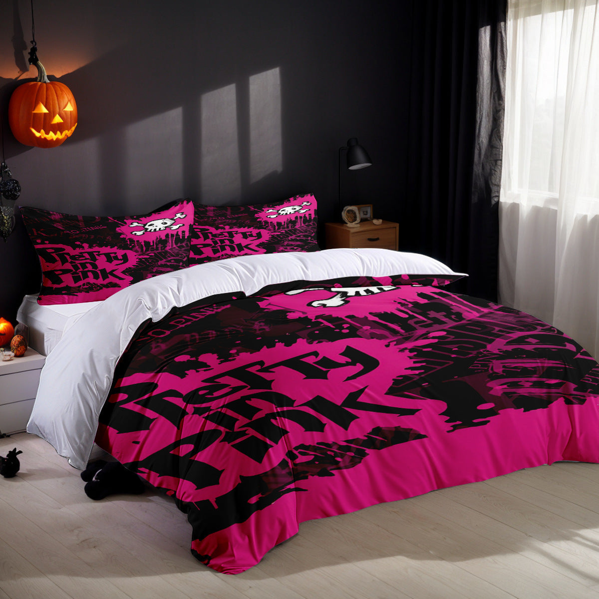 HKM-485715 Three-Piece Halloween Bed Set with Quilted Duvet Cover and Pillowcases in White