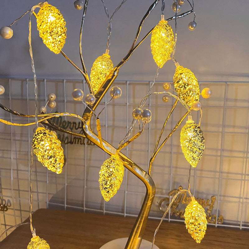 HKM-486995 Pine Cone Light String for Holiday Decoration - 1.5m & 3m Options with USB or Battery Power