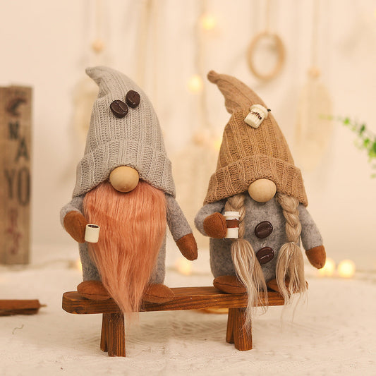 HKM-487827 Couple's Hand-Grinding Coffee Doll Ornaments - Cute Decor for Home or Office