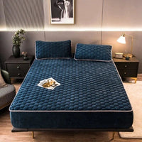 HKM-490323 Breathable 3-Piece Solid Color Quilted Mattress Set with Pillow Covers